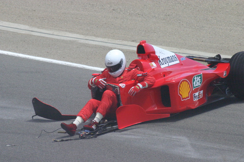 Fil:FerrariF1Crash.jpg