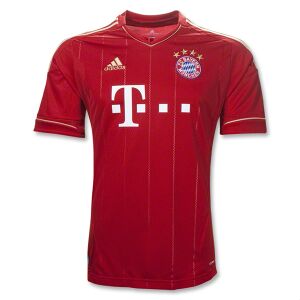 FC Bayern München trøje.jpg